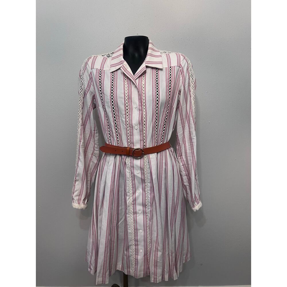 A Loves A Dress/ Belt Fit&Flair Button Up Crochet Open Weave StripesSz M Preppy